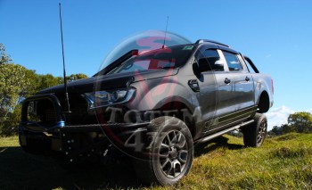 Kit de elevación Superior Engineering +4cm Ford Ranger 2011-2018